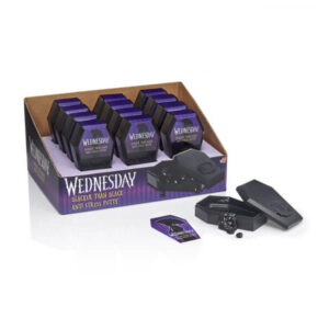 wednesday Éjfekete okosgyurma wed 1005 01